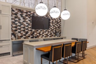 The Huntley in Fort Worth, TX - Building Photo