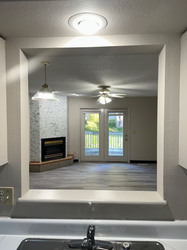 924 23rd Ave in Coralville, IA - Building Photo - Building Photo