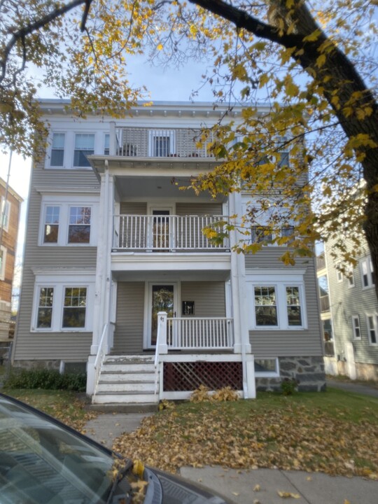 47 Milwood St, Unit 3 in Boston, MA - Foto de edificio