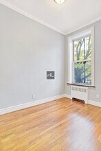 Hudson Street, Unit 05 in New York, NY - Foto de edificio - Building Photo