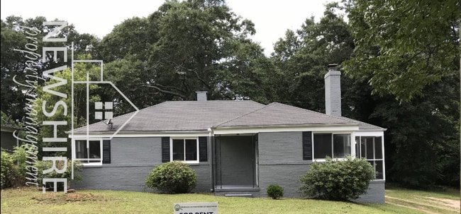 property at 11 Ridgeway Dr