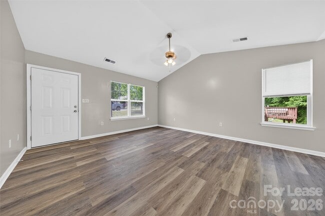 2332 Eargle Rd in Charlotte, NC - Building Photo - Building Photo