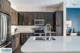 1535 Canal St in New Orleans, LA - Building Photo - Building Photo