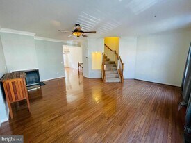 708 Scarburgh Way in Alexandria, VA - Building Photo