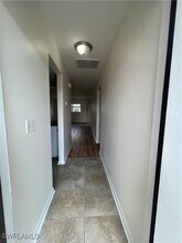630 SE 13th Pl in Cape Coral, FL - Building Photo - Building Photo