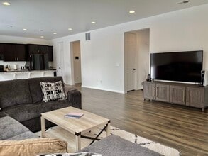 42 S Uriah St in Aurora, CO - Building Photo - Building Photo