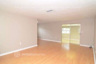 7173 Channelside Ln in Pinellas Park, FL - Building Photo - Building Photo