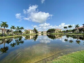 8899 NW 107th Ct, Unit 208 in Doral, FL - Building Photo - Building Photo