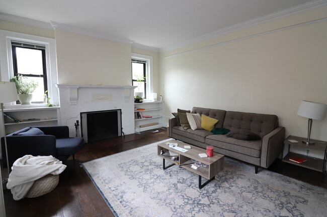 40 Park St in Brookline, MA - Building Photo - Building Photo