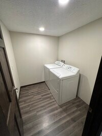 1010 E 3rd St photo'