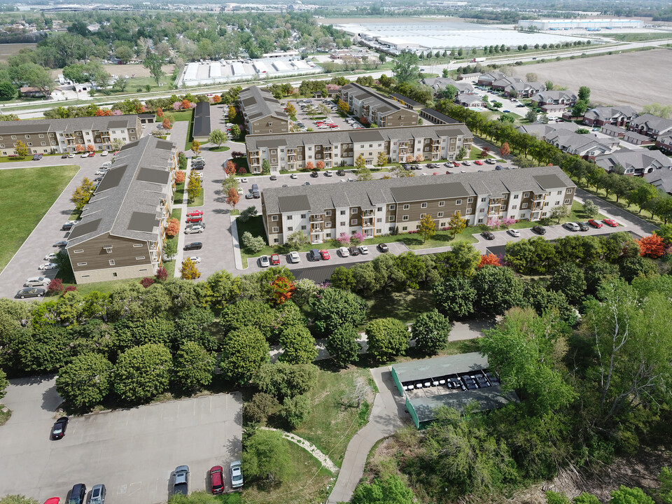 South Pointe Apartments in Council Bluffs, IA - Foto de edificio