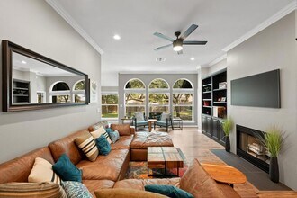 8716 Bobcat Dr in Round Rock, TX - Building Photo - Building Photo