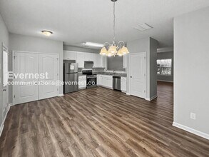 8644 Thomas Ln in Riverdale, GA - Building Photo - Building Photo