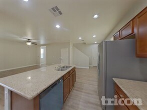 7515 Captain Palmer Ct, Unit 204 in Las Vegas, NV - Building Photo - Building Photo