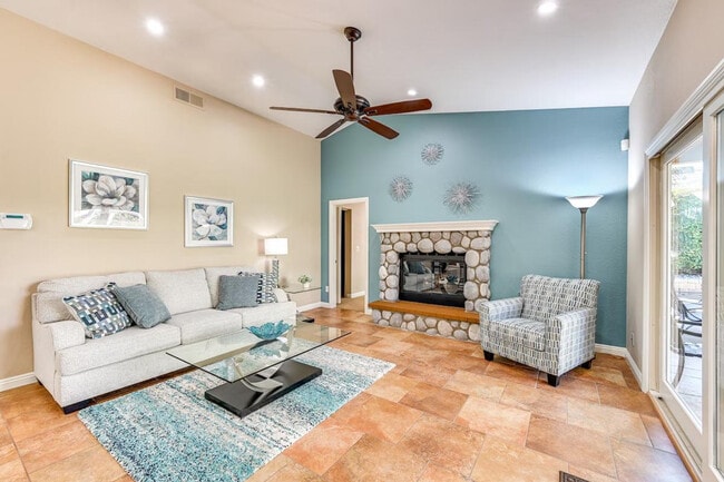 1519 Via Hacienda, Unit SI ID1308510P