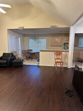 554 Valley View Dr in Lewisville, TX - Building Photo - Building Photo