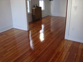 533 Washington Ave, Unit 2 in Albany, NY - Foto de edificio - Building Photo