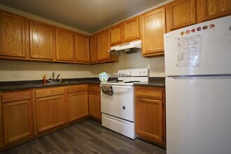 310 Tappan St in Brookline, MA - Building Photo - Building Photo