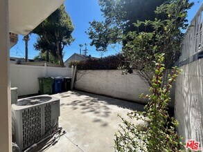 14043 Milbank St in Los Angeles, CA - Building Photo - Building Photo