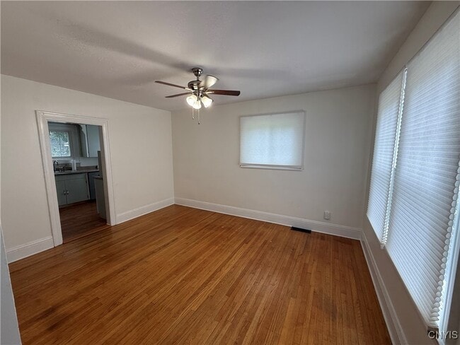 221 Thompson Blvd in Watertown, NY - Building Photo - Building Photo
