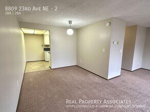 8809 23rd Ave NE in Seattle, WA - Building Photo - Building Photo