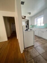 305 Madison St NE in Albuquerque, NM - Building Photo - Building Photo