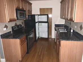 5039 N East River Rd in Norridge, IL - Building Photo - Building Photo