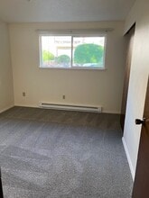 White House Apartments in Kent, WA - Foto de edificio - Building Photo