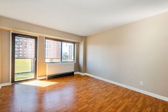 150 Overlook Ave, Unit 8J in Hackensack, NJ - Building Photo - Building Photo