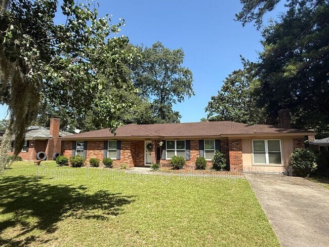 606 Highland Dr in Savannah, GA - Building Photo - Building Photo