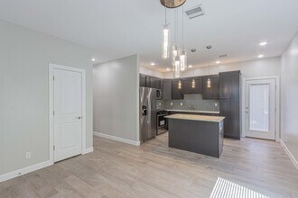 15153 Method in El Paso, TX - Building Photo - Building Photo