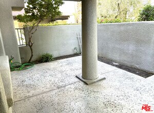 351 N Hermosa Dr in Palm Springs, CA - Building Photo - Building Photo