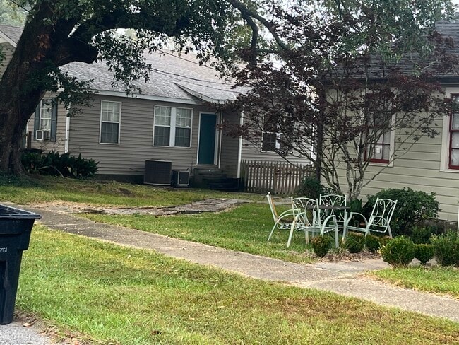 4832 Convention St in Baton Rouge, LA - Building Photo - Building Photo