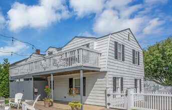 100 Washington Ave in Avon By The Sea, NJ - Building Photo - Building Photo