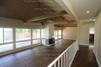 2240 E Romneya Dr in Anaheim, CA - Building Photo - Building Photo