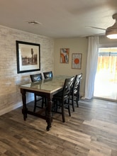 841 W Santa Ana Ave in Clovis, CA - Building Photo - Building Photo