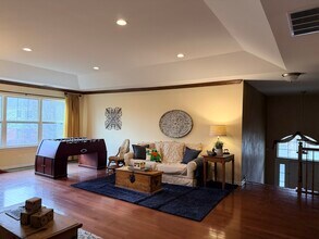 1804 Crenshaw Cir in Vernon Hills, IL - Building Photo - Building Photo