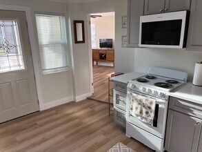 3601 Alabama Ave NE, Unit 3601 B in St. Petersburg, FL - Building Photo - Building Photo