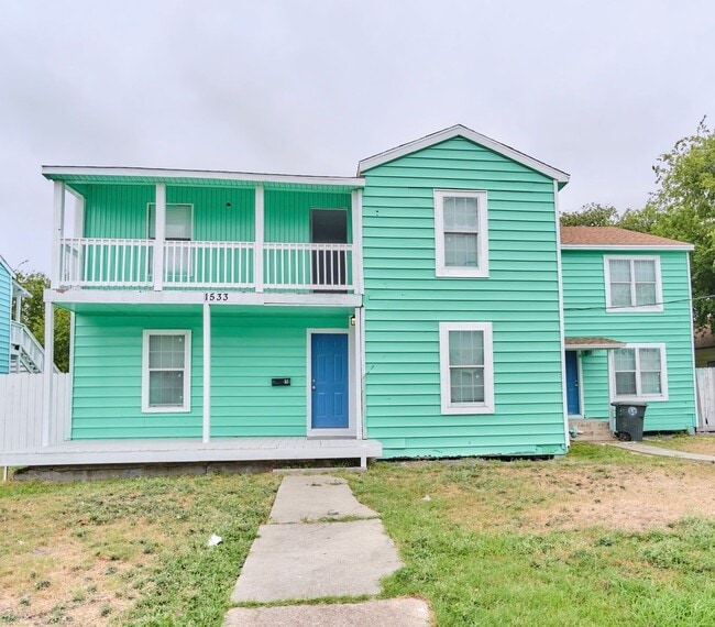 property at 1533 10th St