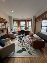 938 W Newport Ave in Chicago, IL - Building Photo - Building Photo