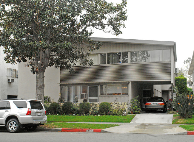 341 S Doheny Dr in Beverly Hills, CA - Building Photo - Building Photo