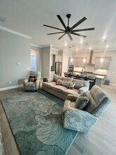 655 S E Boboli Way in Port St. Lucie, FL - Building Photo - Building Photo
