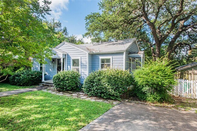 1607 W 40th St in Austin, TX - Building Photo - Building Photo