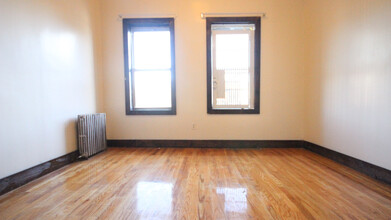 248 Himrod St in Brooklyn, NY - Building Photo - Building Photo