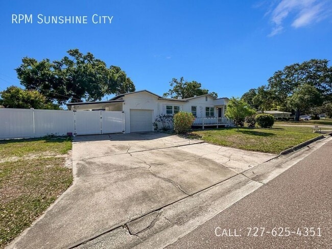 2801 29th St N in St. Petersburg, FL - Building Photo - Building Photo