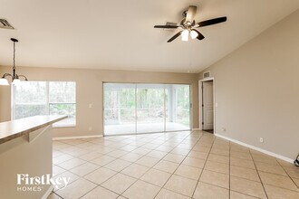 715 Bennington Dr in Lehigh Acres, FL - Building Photo - Building Photo