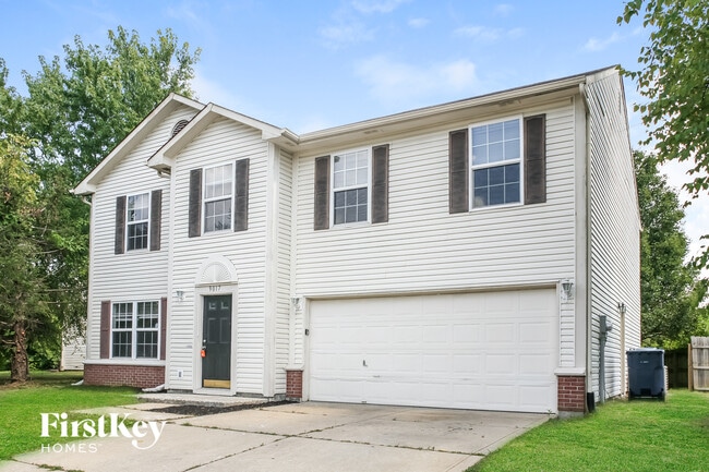 9017 Lighthorse Dr in Indianapolis, IN - Building Photo - Building Photo