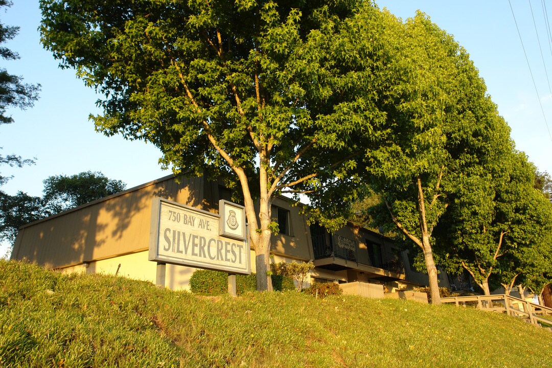 Bay Avenue Senior Apartments in Capitola, CA - Building Photo