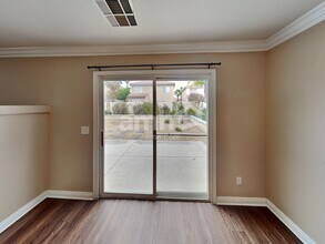 9740 Powell Plateau Ct in Las Vegas, NV - Building Photo - Building Photo