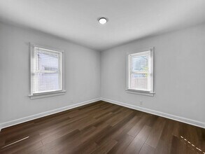 675 S Hague Ave in Columbus, OH - Foto de edificio - Building Photo